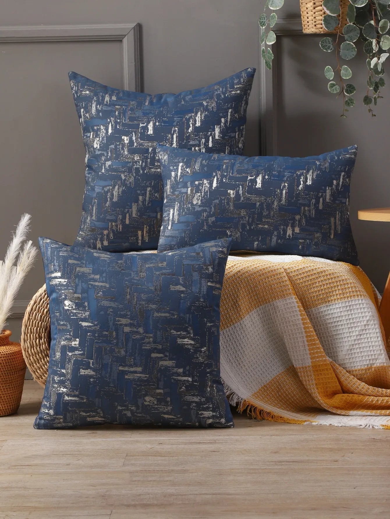 Luxurious Velvet Pillowcases