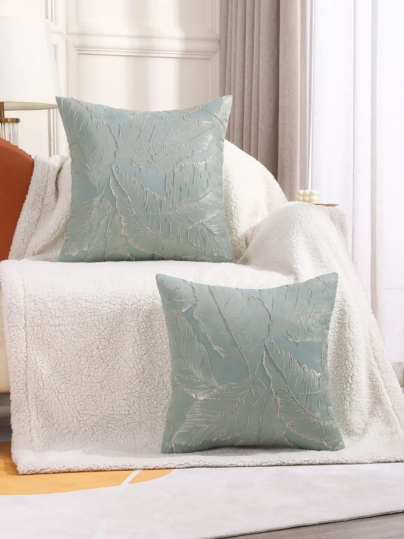 Luxurious Velvet Pillowcases