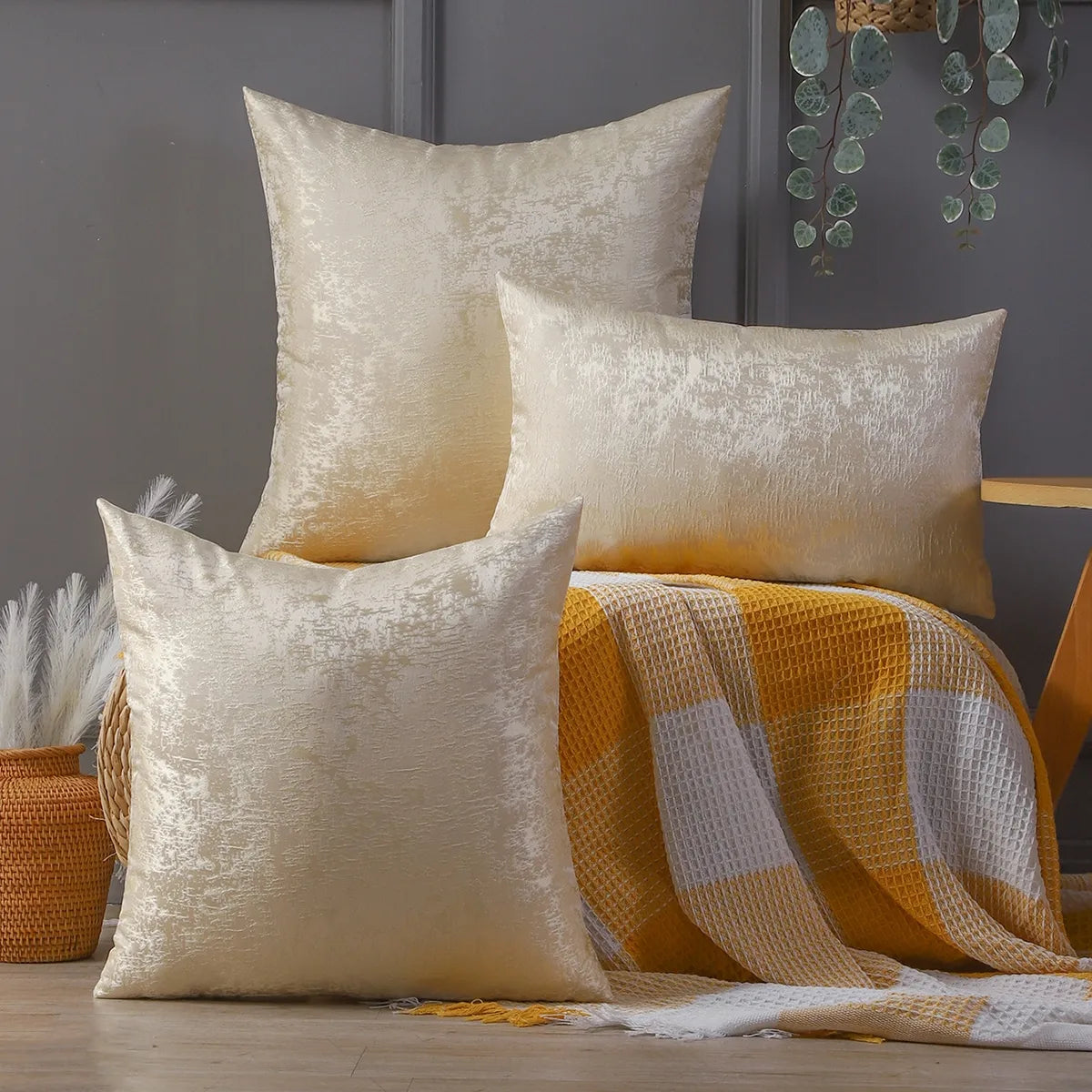 Luxurious Velvet Pillowcases