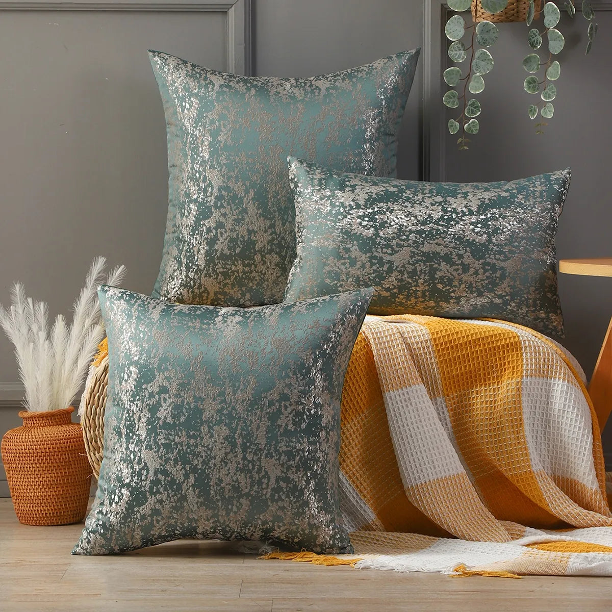 Luxurious Velvet Pillowcases