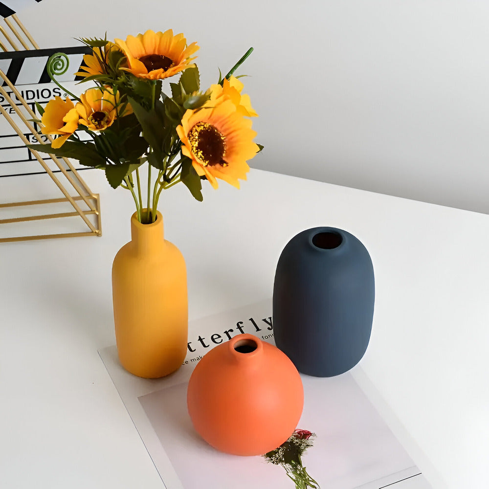 Minimalist Ceramic Flower Vase