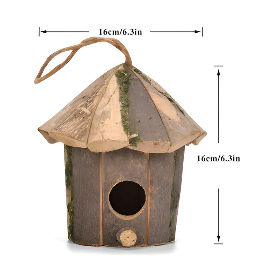 Casa rústica de madera para colibríes