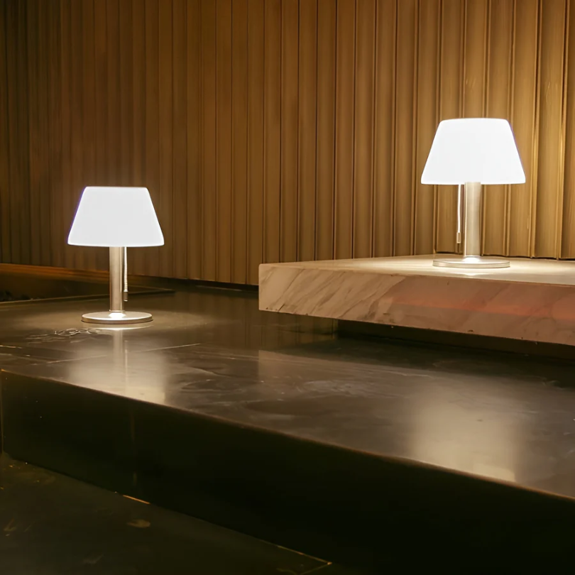 Solara | Solar Table Lamp for Outdoor Elegance 3
