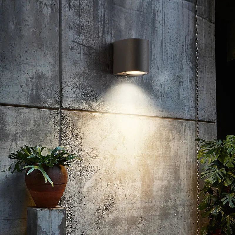Avariel | Modern Outdoor Wall Sconce