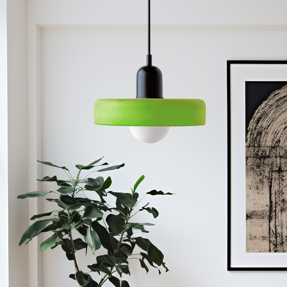 Bauhaus | Pendant light made of colored glass