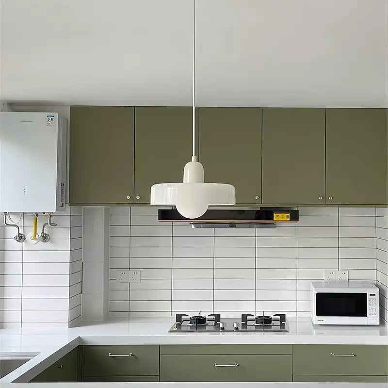 Bauhaus | Pendant light made of colored glass