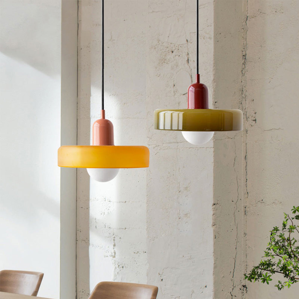 Bauhaus Pendelleuchte Aus Farbigem Glas