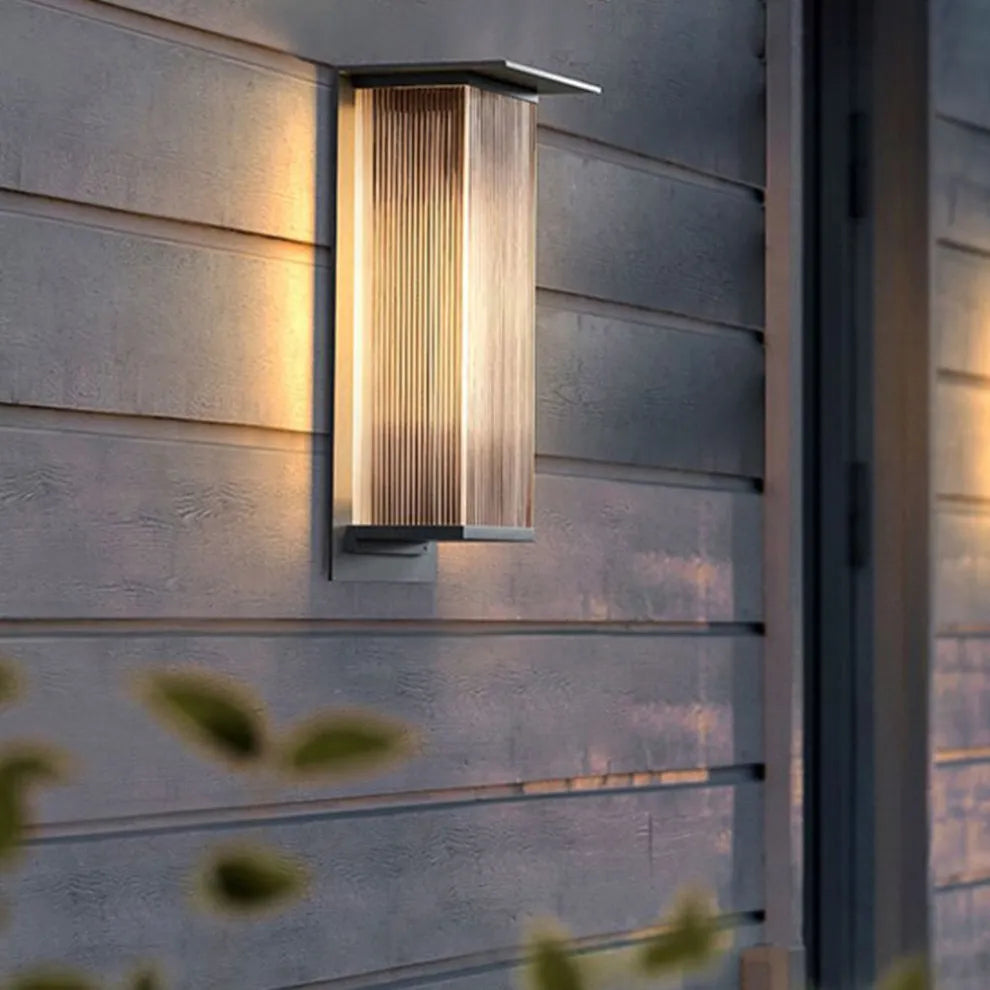 Belisara | Modern Outdoor Wall Sconce Lamp