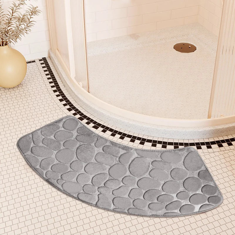 Ergonomisch geformte Badezimmerkammermatte