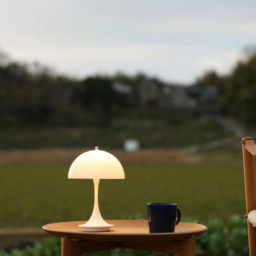Eclateaura - An enchanting rechargeable table lamp