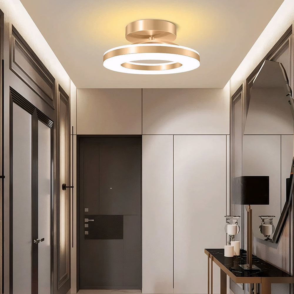 Elegant LED ceiling light for flat mounting