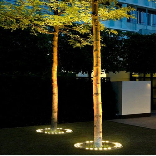 Elegante Außenbaumlichter für Gartenambiente
