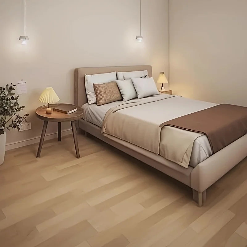 Eleganter Holztisch für Kaffee