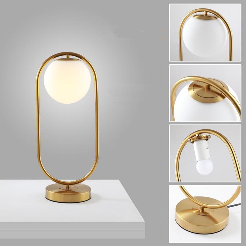 Gleamora | Lámpara de mesa moderna de bola de vidrio