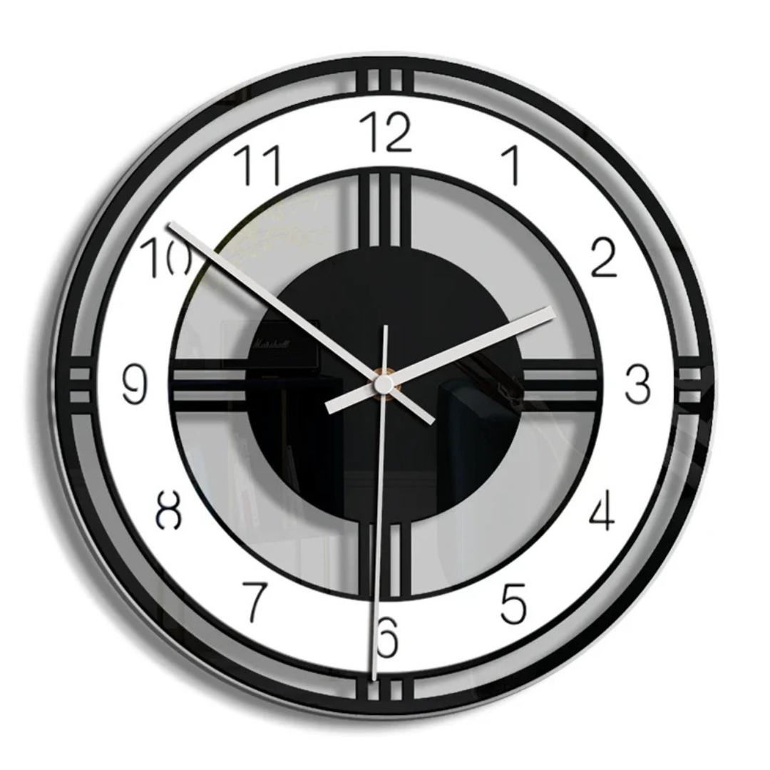 Große moderne Wanduhr