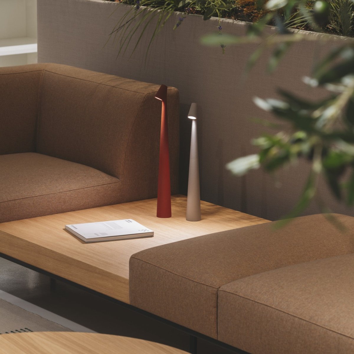 Luminara | Lámpara de mesa minimalista