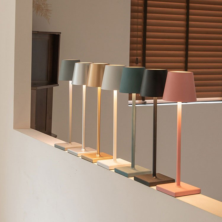 Nordia | Lámpara de mesa inalámbrica para sala de estar