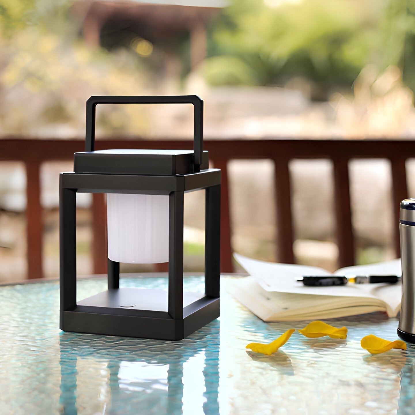 Lunistra | Outdoor Portable Solar Lamp