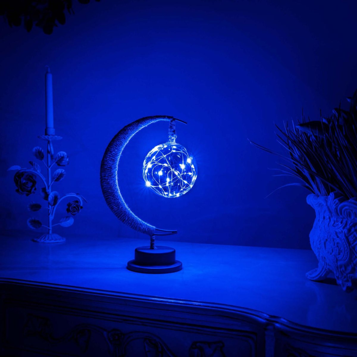 Lunaire | Lámpara de mesa con diseño de luna