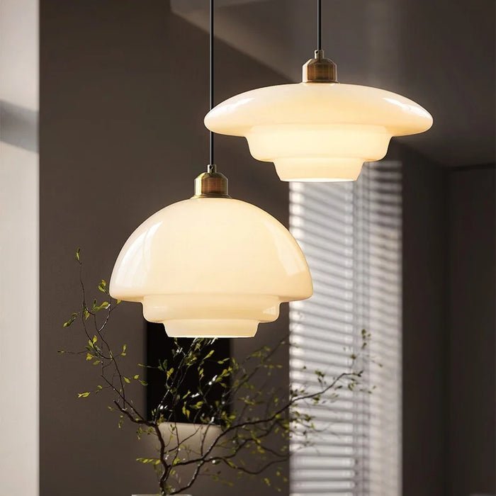 Lampada a sospensione in vetro elegante