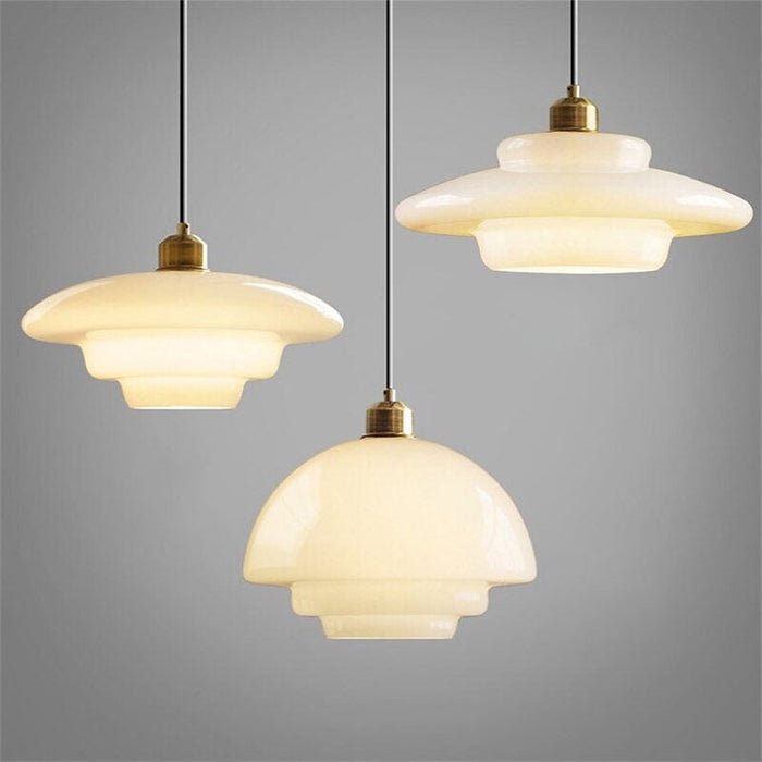 Lampada a sospensione in vetro elegante