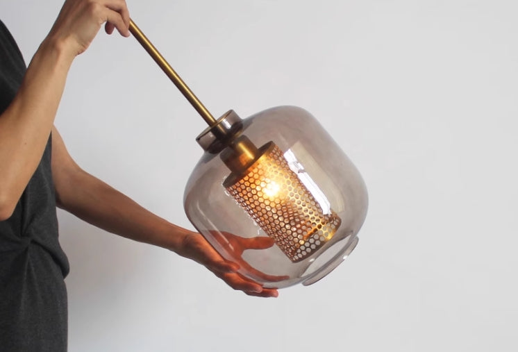 Suspension en verre pour lampe