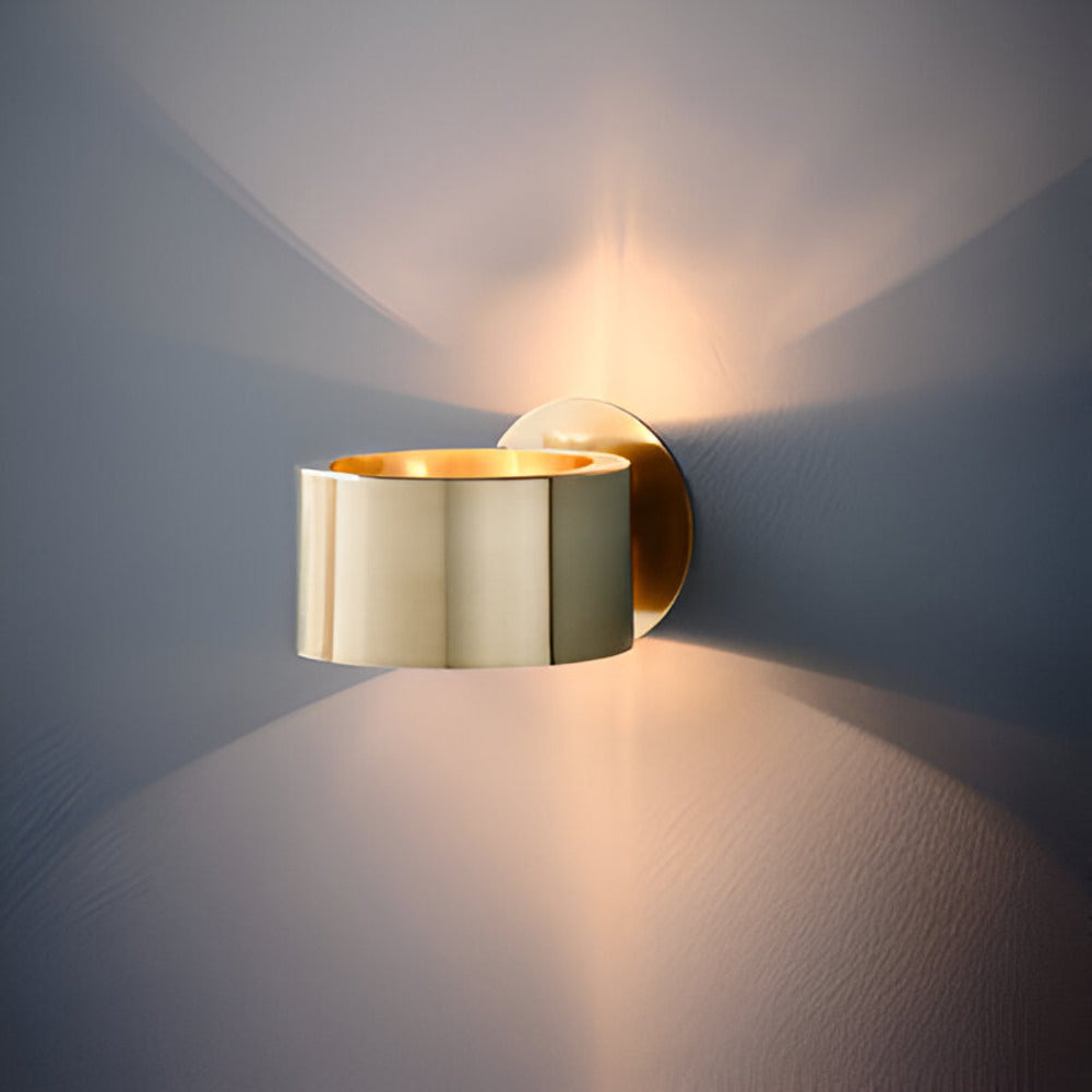 Minimalist Gold Wall Sconce Lighting