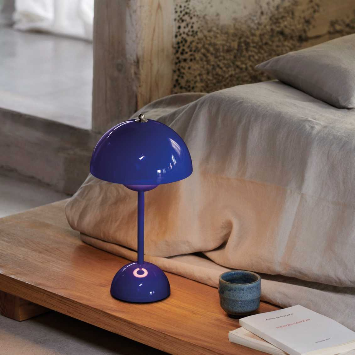 MistralGlow | Lámpara de mesa LED