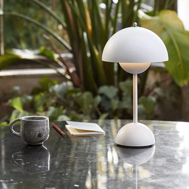MistralGlow | Lámpara de mesa LED