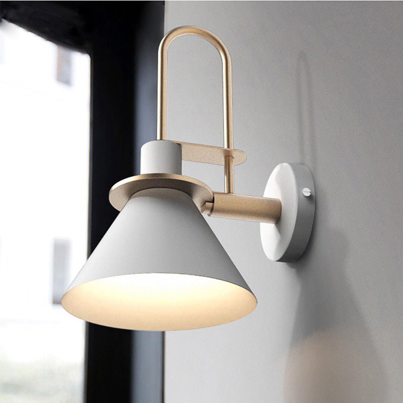 Mistral | Lámpara de pared moderna