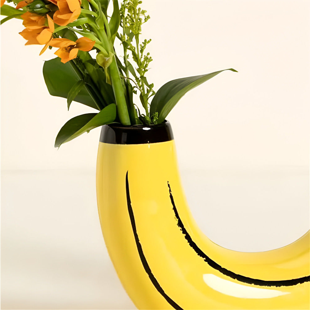 Jarrón decorativo moderno en forma de plátano