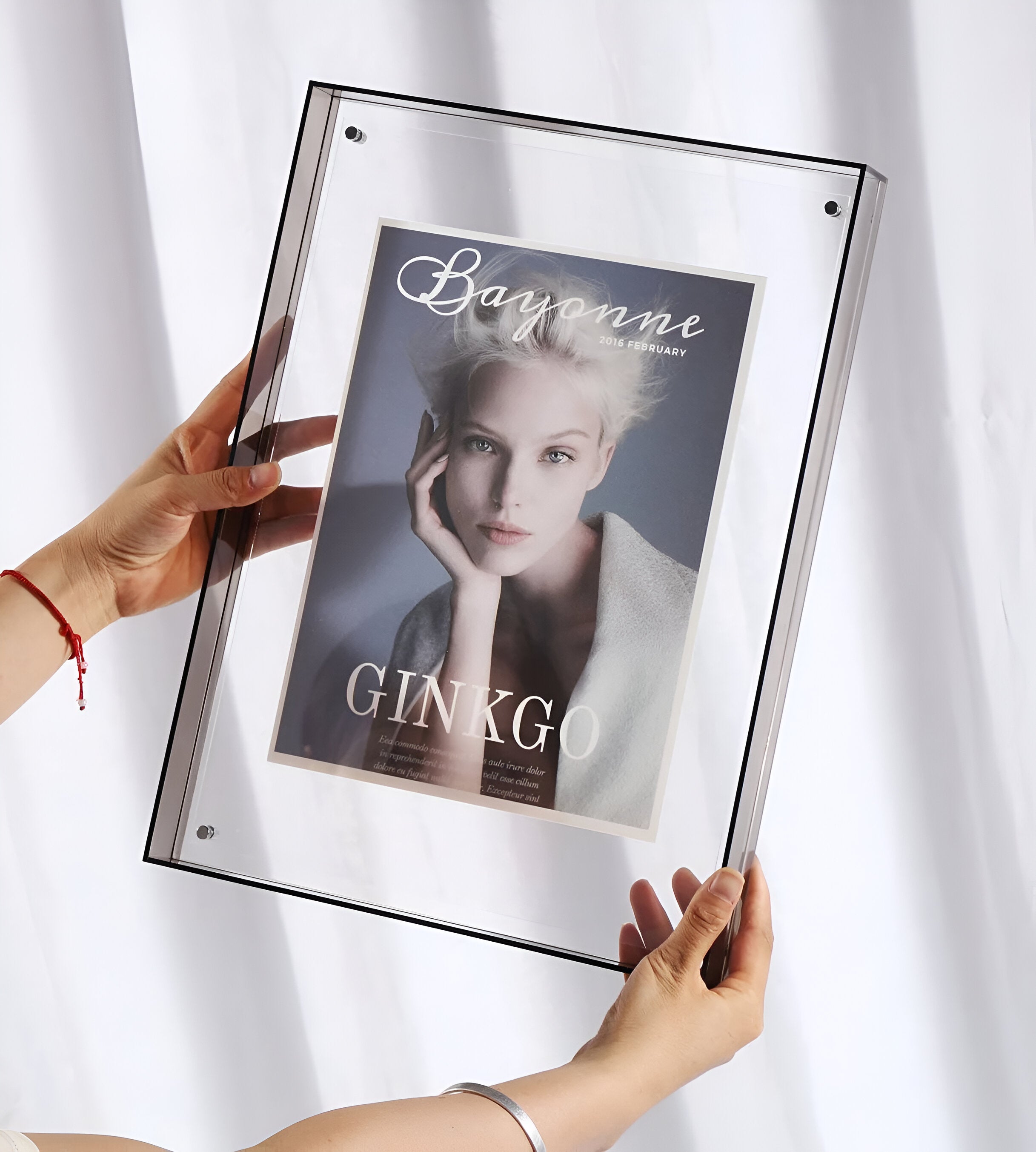 Modern Minimalist Acrylic Photo Frame for Photos and Artwork