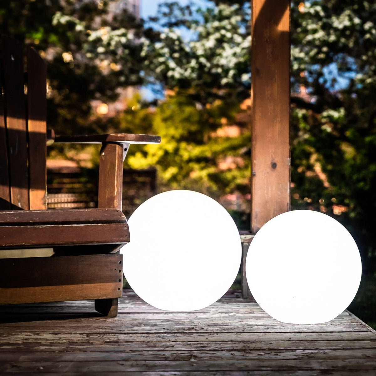 Modern Outdoor LED Garden Lamp with Remote Control