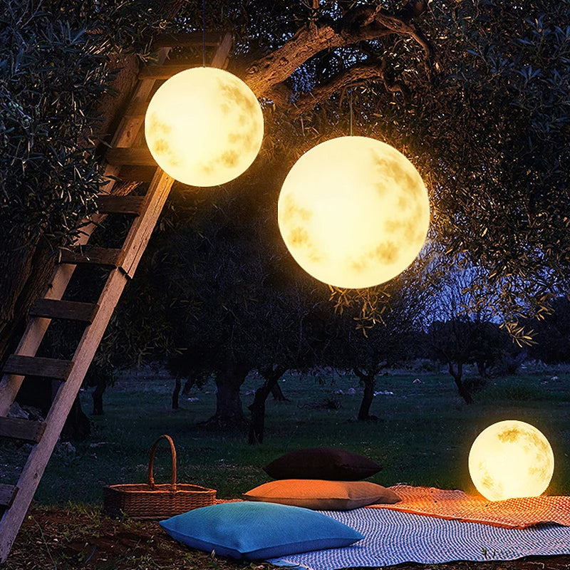 Moonlamp - Garden lamp in the shape of a moon