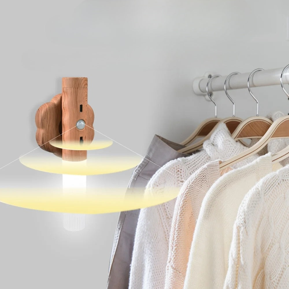 Luz nocturna LED con sensor de movimiento