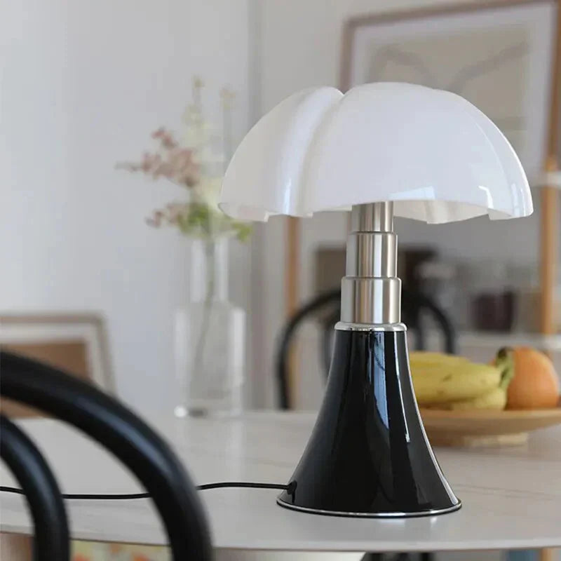 Myrrona | Moderne Tafellamp