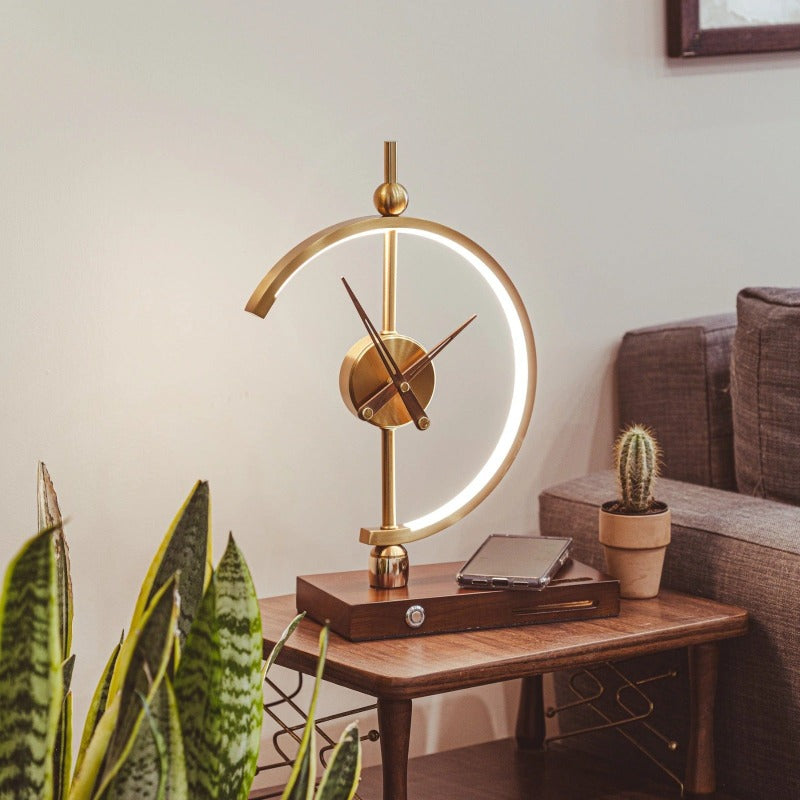 Nagoyalight | Luxury Lamp Clock with Charger