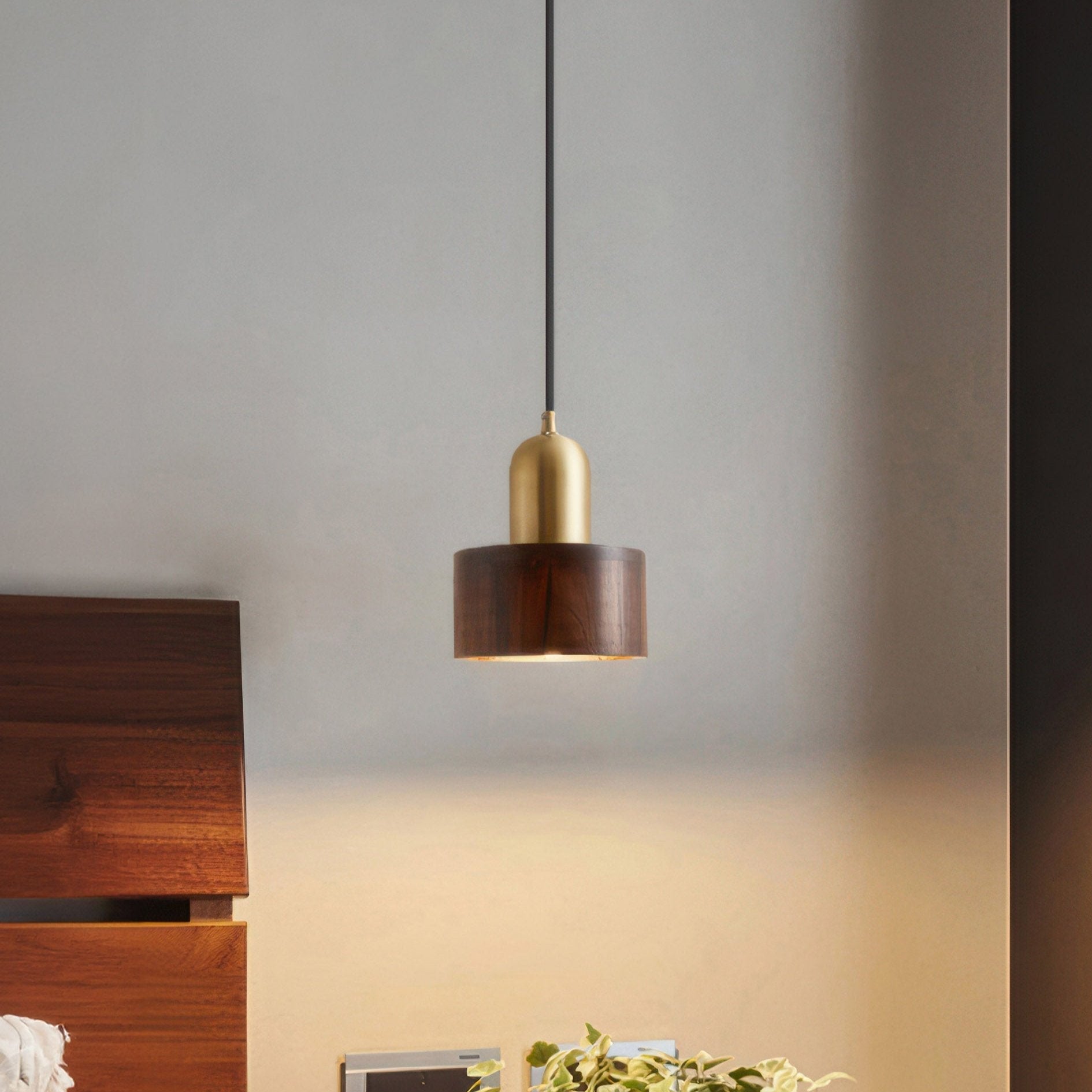 BeamOrbit | Hanging Cylinder pendant light