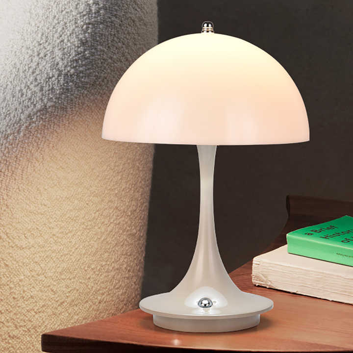 Lámpara de mesa portátil inalámbrica