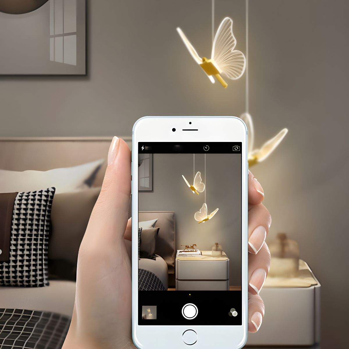 Pyralis | Lampada a sospensione con design a farfalla