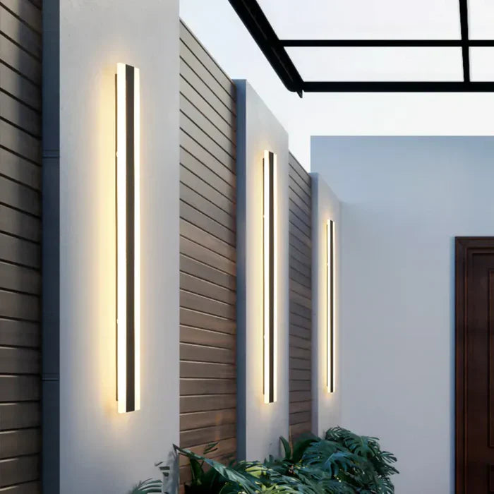 Rainglow | Outdoor Wall Lamp