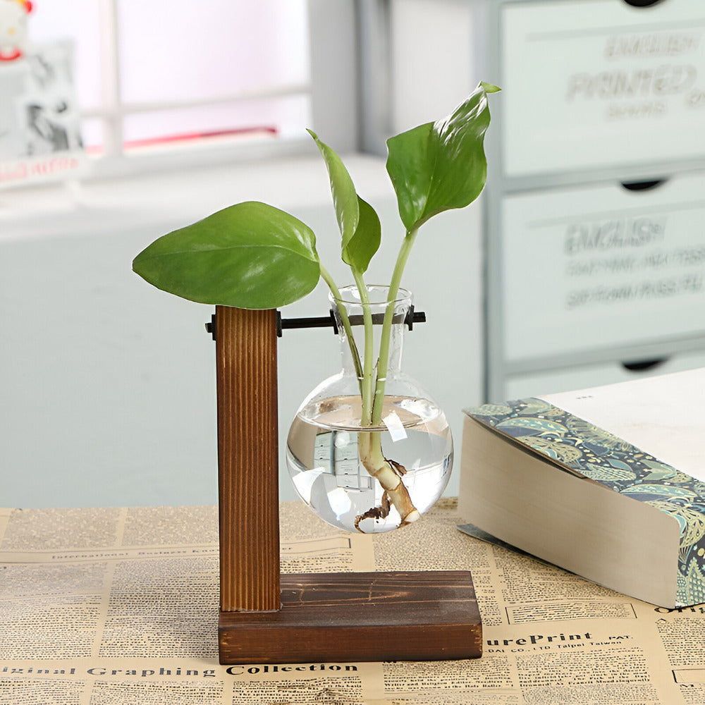 Soporte rústico de madera para plantas