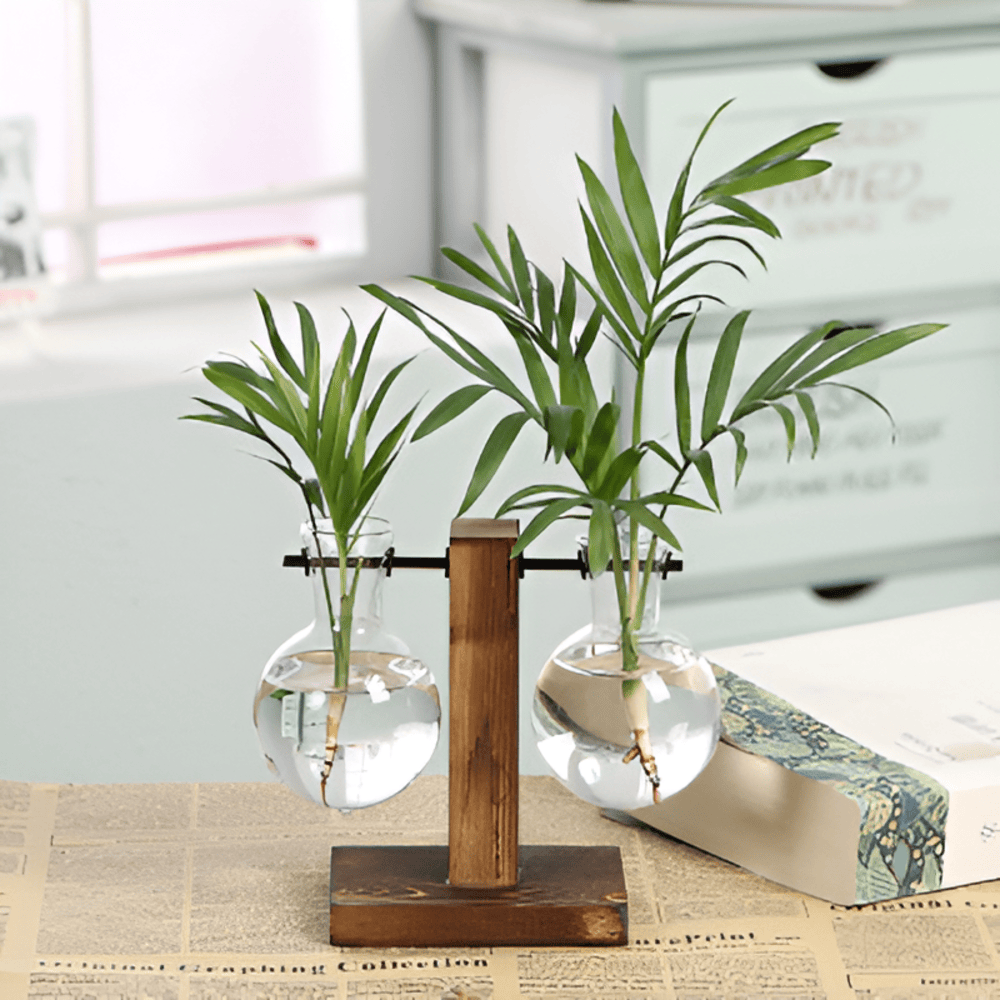 Soporte rústico de madera para plantas