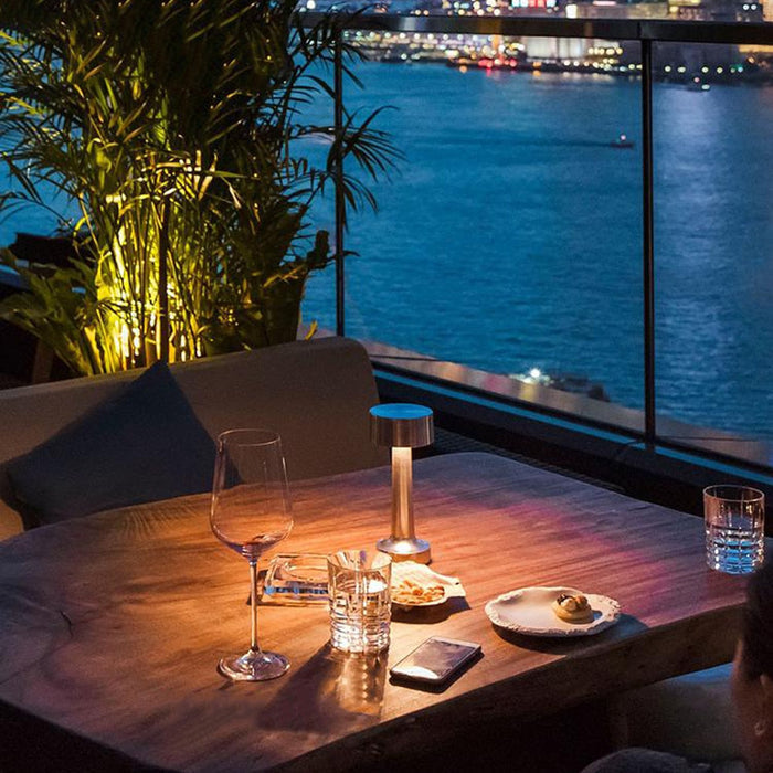 BeamFlux | Restaurant Bar Table Lamp