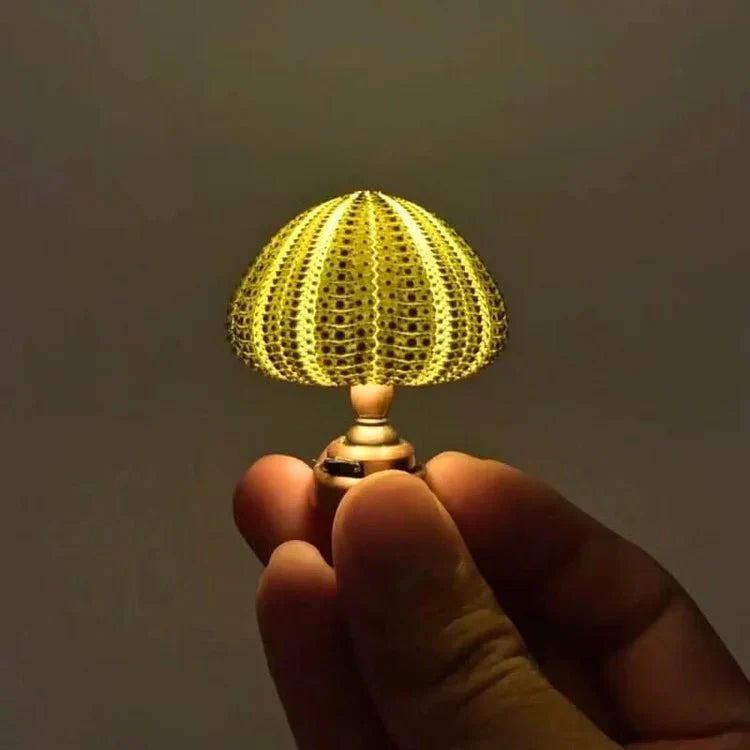 Retro zee-egel mini tafellamp