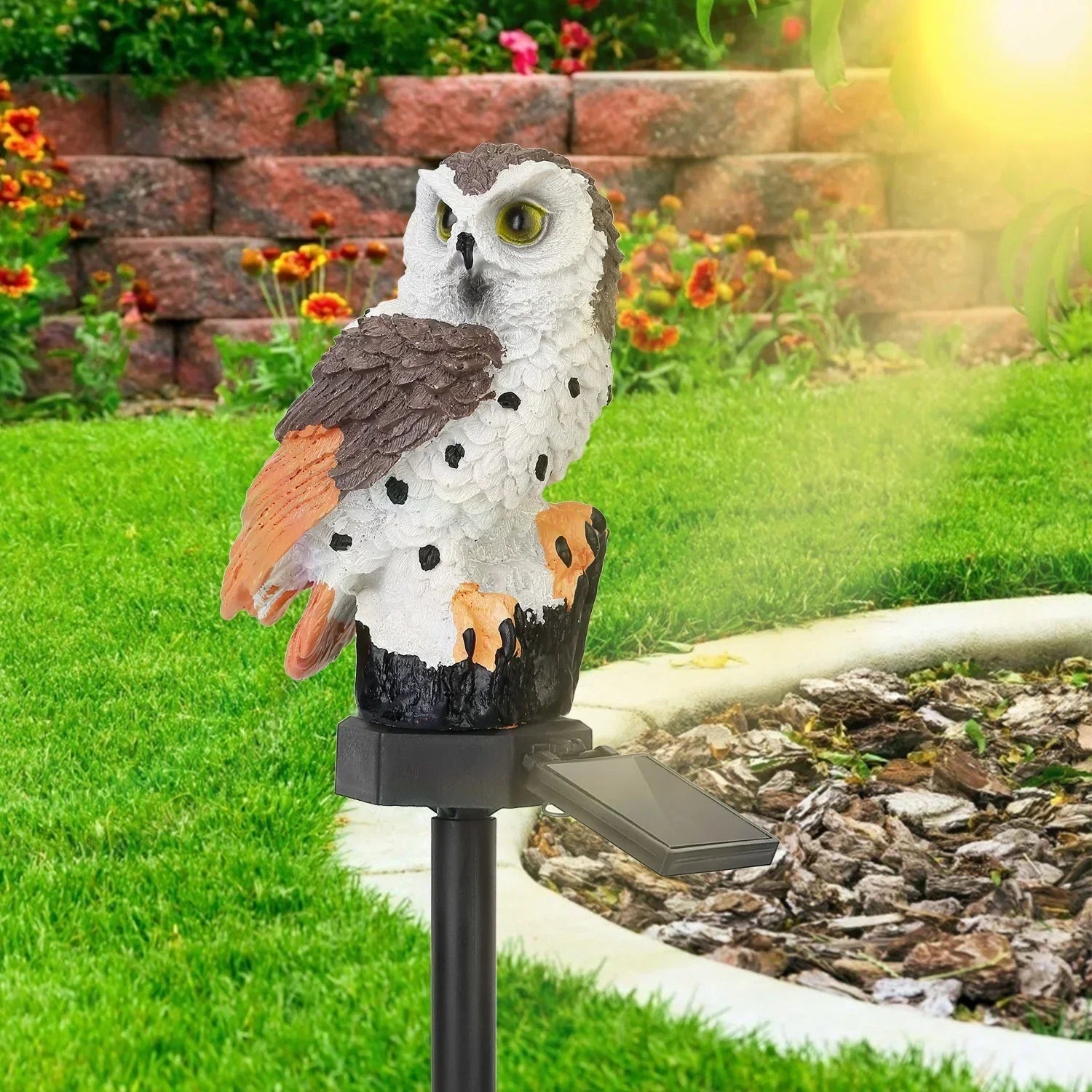 Solar Garden Lamp with Owl Design