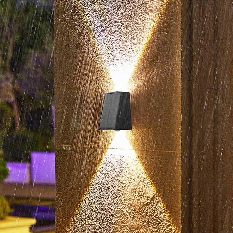 Solara | Outdoor Wall Light with Solar LED Technology 2
