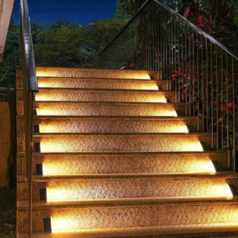 Solarstep | Solarbetriebene LED-Außen-Treppenbeleuchtung