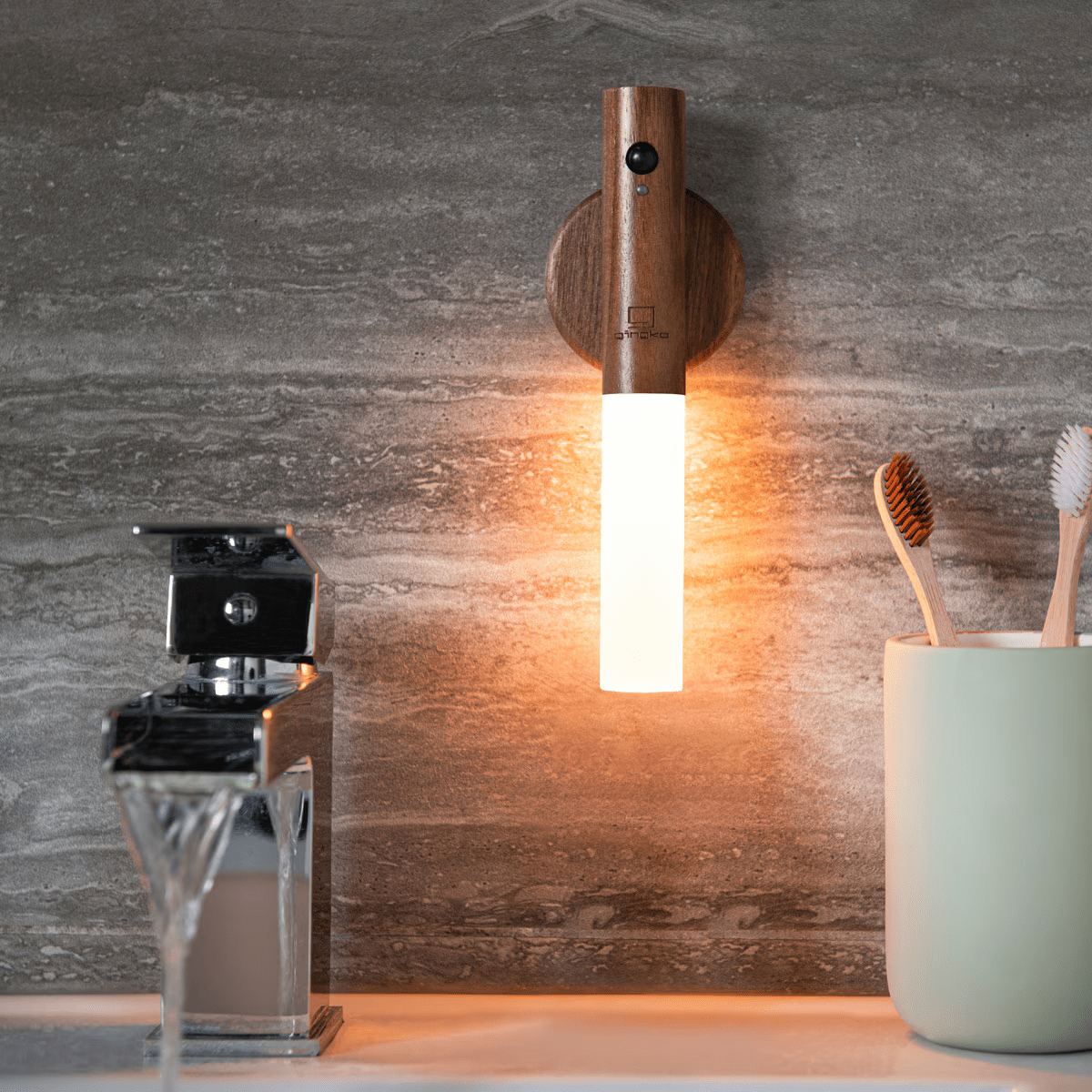 Vesoria | Motion Sensor Wall Lamp